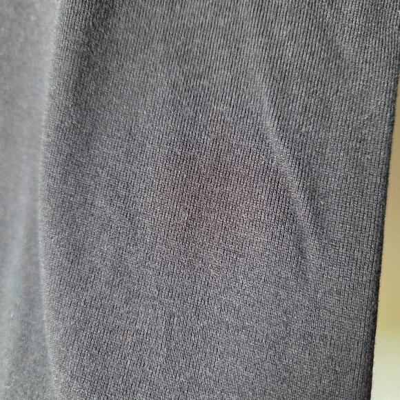 EUC LIKE NEW J CREW BLACK SCOOP NECK HALF SLEEVES SOFT TEE SIZE LARGE - Picture 10 of 14